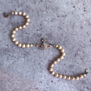 ★ Vivienne Westwood Pink Orb Pearl Choker Necklace ★
